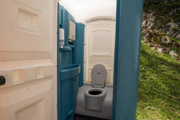 Best Construction site porta potty rental  in Otsego, MN