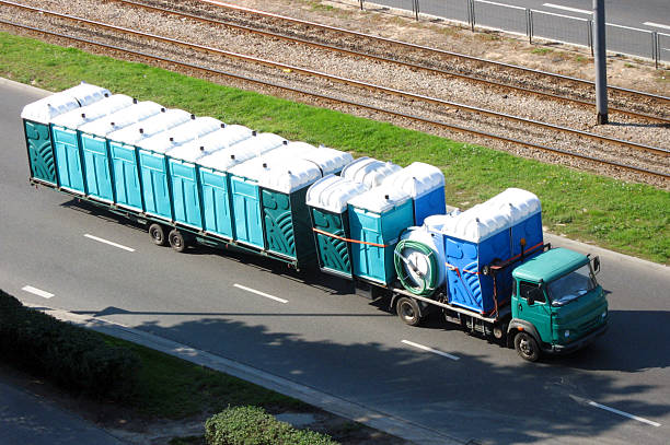 Best Porta potty delivery and setup  in Otsego, MN